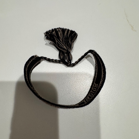 NEW CHRISTIAN DIOR PARIS EMBROIDERED FREINDSHIP BRACELET/ ADJUSTABLE WITH TASSEL - Picture 4 of 5